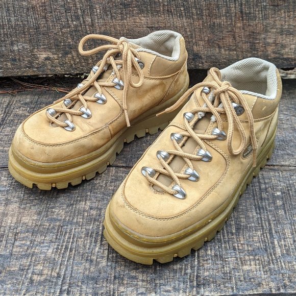 platform skechers jammers